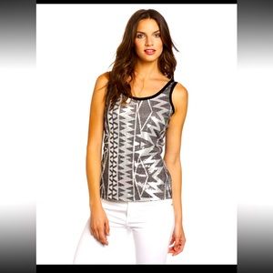 NWT Karen Kane City Limits Sequin Tank. Size Medium.